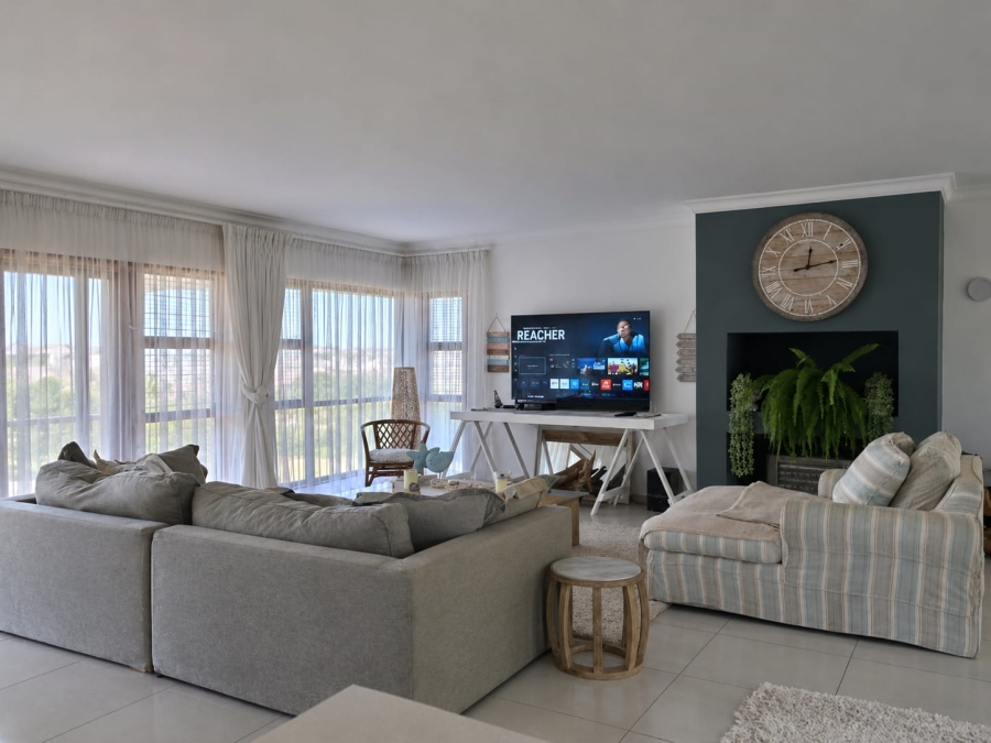 3 Bedroom Property for Sale in Wavecrest Eastern Cape